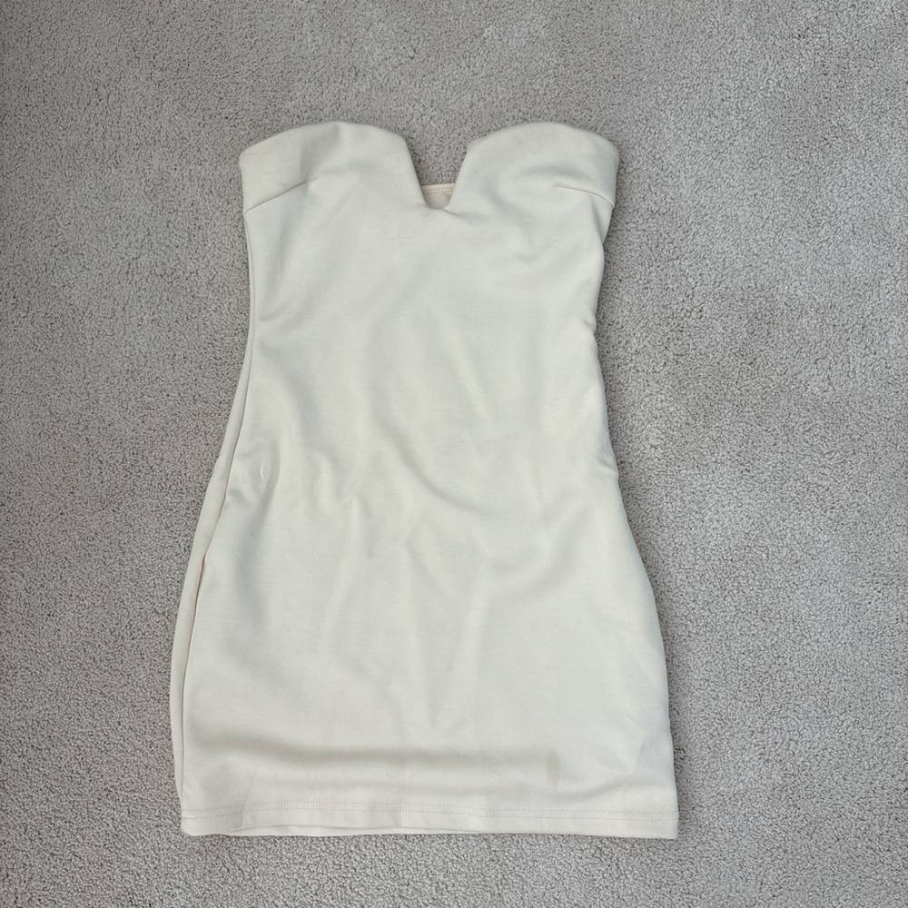 White Fox Boutique Cream Strapless Dress